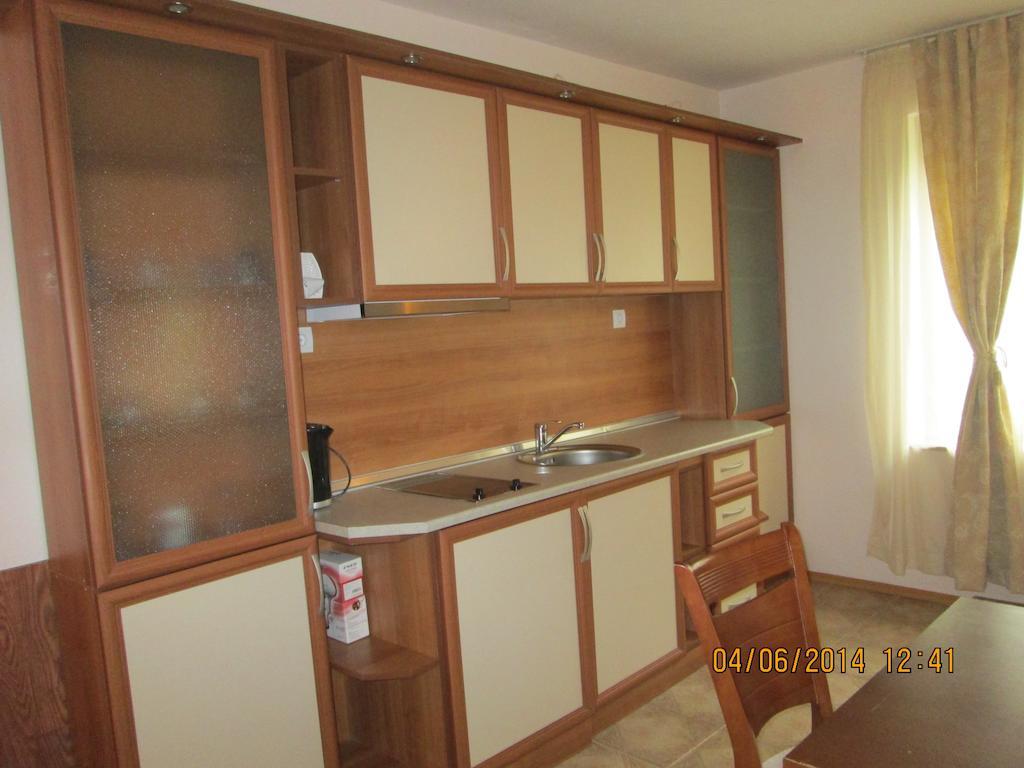 Fisherman'S Hut Family Hotel Beden Room photo