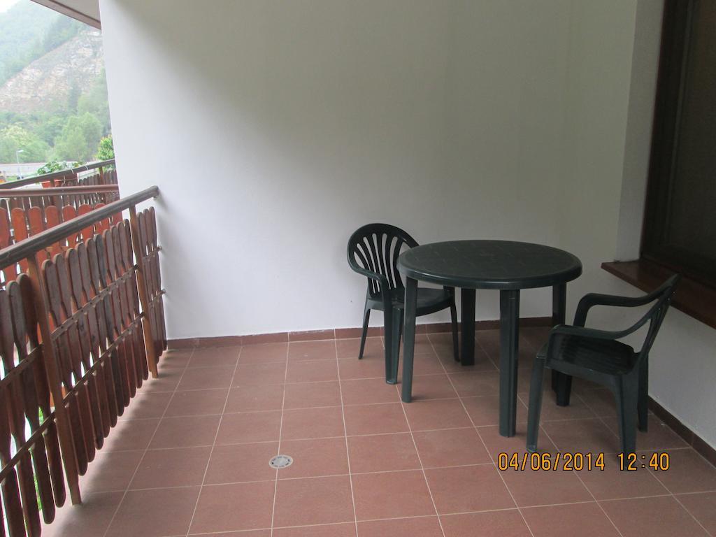 Fisherman'S Hut Family Hotel Beden Exterior photo